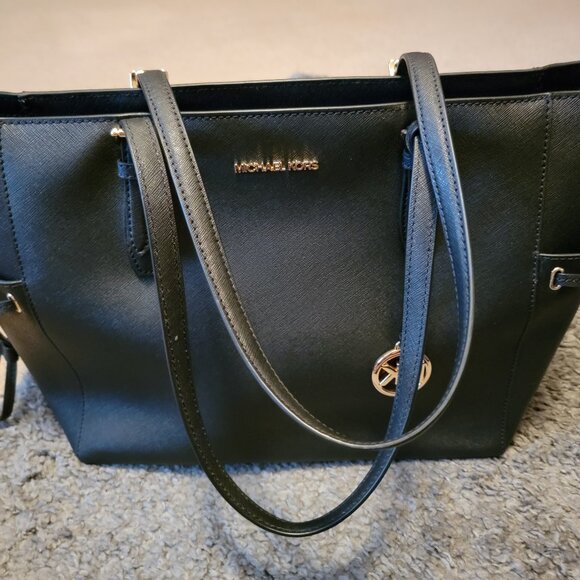 Michael Kors Tote - Picture 1 of 8